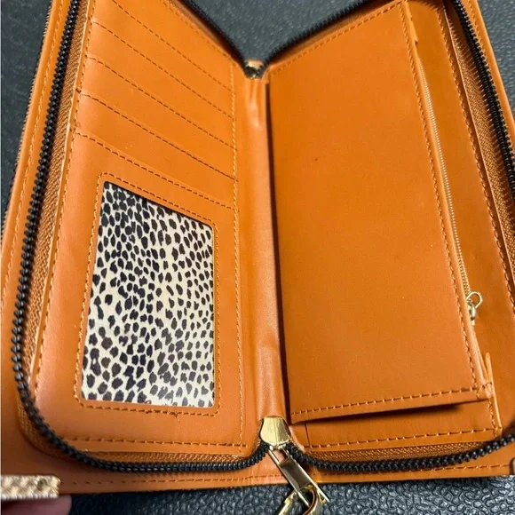 Geometric Brown Wristlet with Gold Accents - Picture 4 of 7